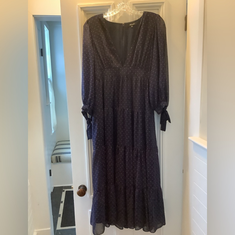 NWT Madewell Clipdot Tie-Sleeve Tiered Midi Dress 00 Navy Purple